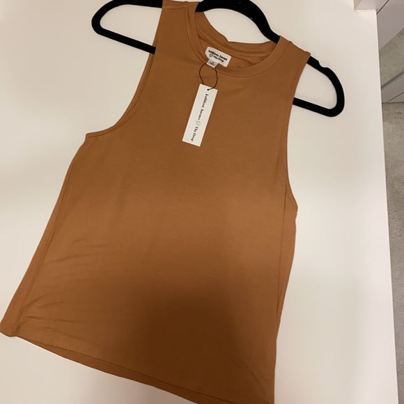 Kathleen Barnes Jogger Set - Picture 2 of 4